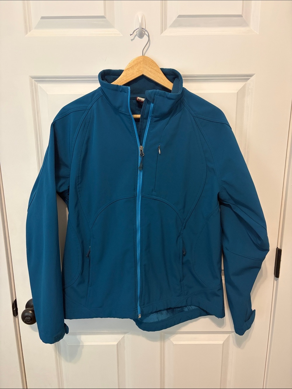 Women’s Teal Utility Softshell Jacket - Zip Front Outdoor Coat